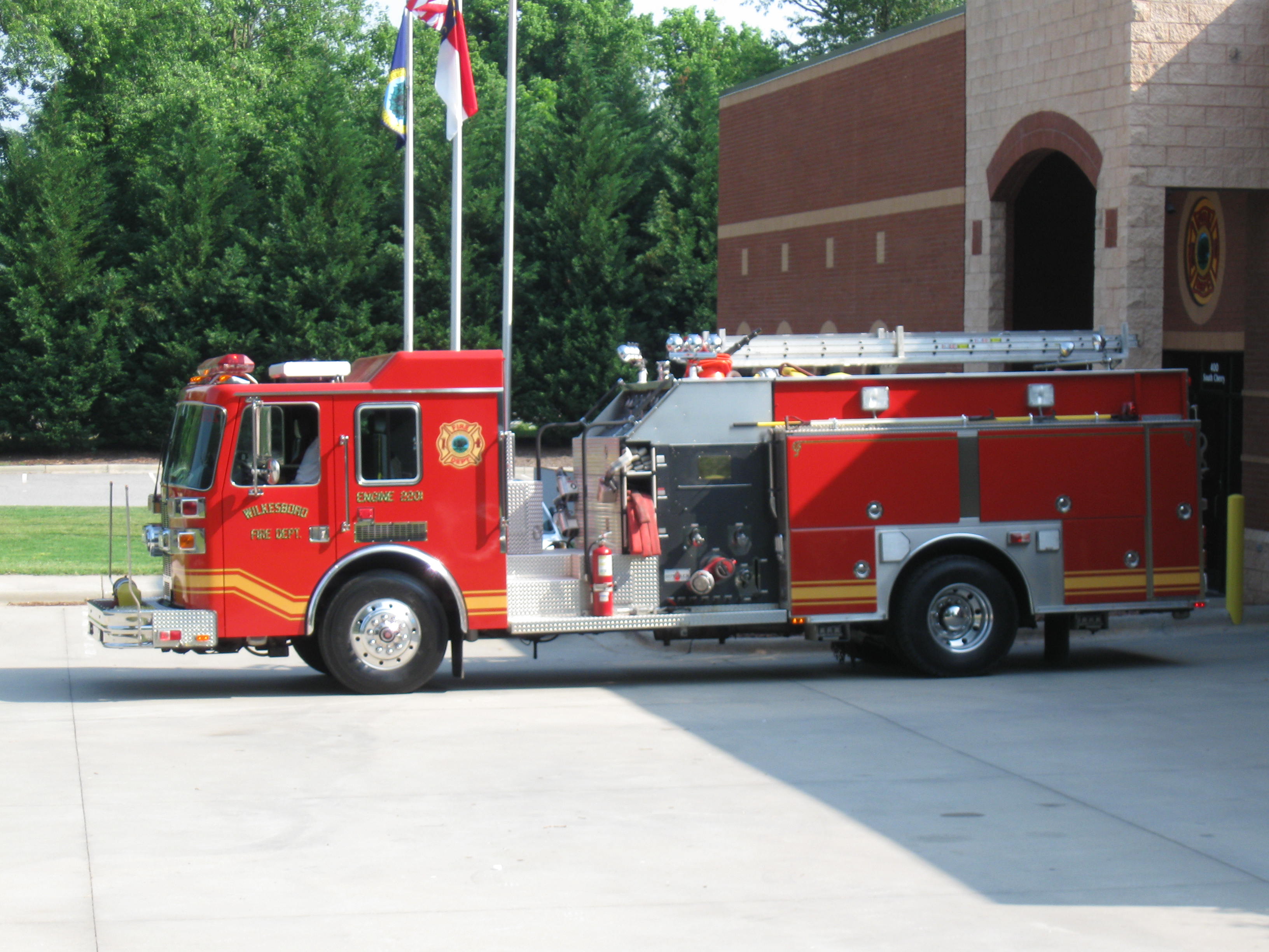 Engine 3 - 1996 Sutphen Pumper